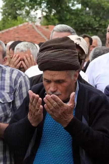 Savaştepe Şehidini Uğurladı