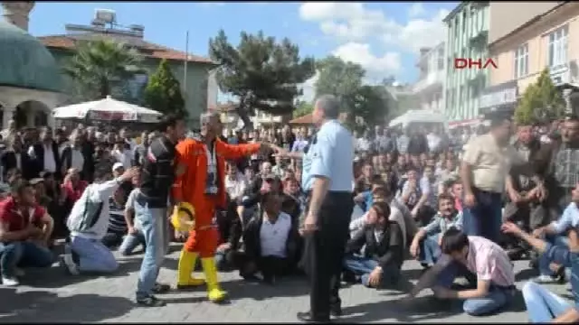 Savaştepeli Madenciler Protesto Gösterisi Yaptı