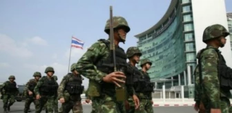 Tayland'da Sıkıyönetim İlan Edilmesi