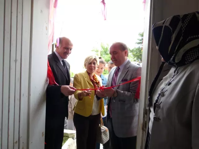 Bafralı Kadınlar El Emeği Göz Nurlarını Sergiledi