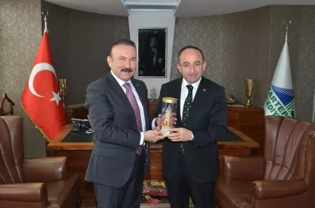 Vali Aktas Vali Yardimcisi Nevzat Sinan A Veda Etti