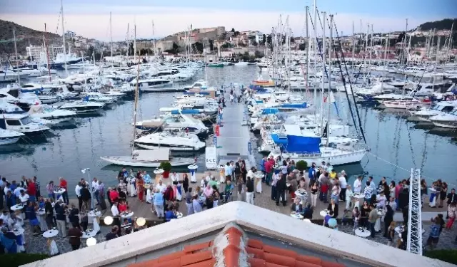 Çeşmeli Yatçılar Sezonu Açtı