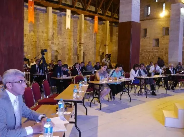 Türsab Başkan Danışmanı Özalp: 'Sağlık Turizmini Türkiye'nin Turizm Markası İçine Oturtmaya... Türsab Başkan Danışmanı Özalp: 'Sağlık Turizmini Türkiye'nin Turizm Markası İçine Oturtmaya...