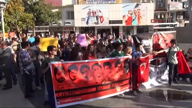 Gezi Olaylarının Yıldönümü Eyleminde Pankart Tartışması Gezi Olaylarının Yıldönümü Eyleminde Pankart Tartışması