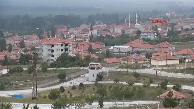Tokat'ın Yeşilyurt İlçesi Sandık Başında Tokat'ın Yeşilyurt İlçesi Sandık Başında