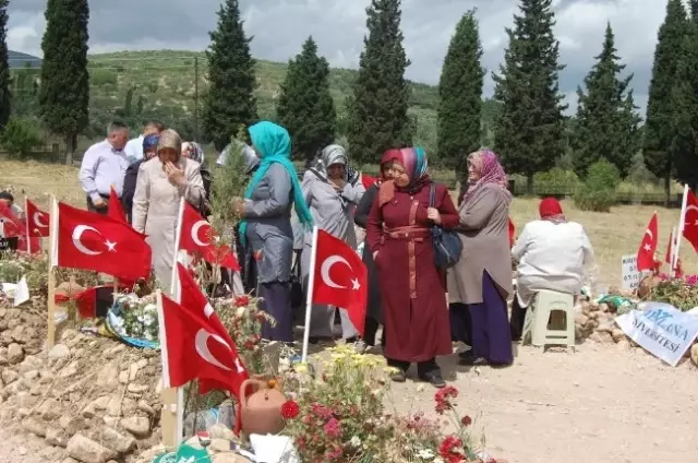 Orhanelili Madenci Eşlerinden Soma'ya Yardım Eli