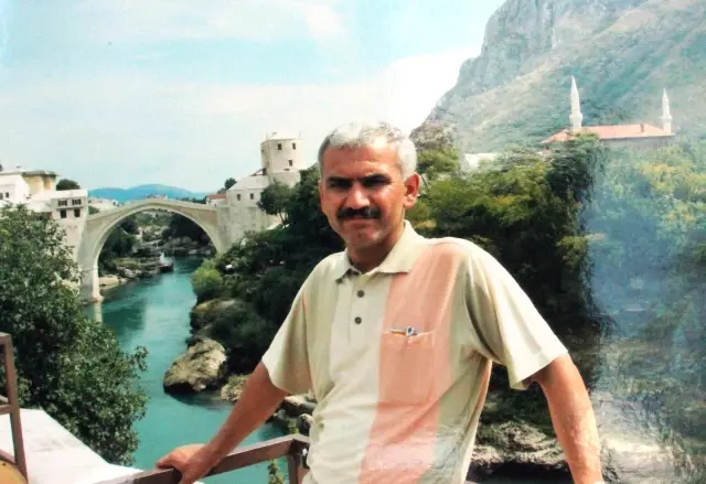 Fizik Profesörü Bu Ağaçtan Düştü