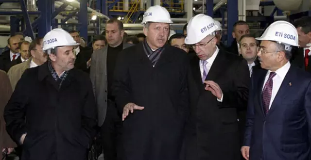 Ciner, Eti Soda Maden'i Satmak İçin Ülker'le Görüşüyor Ekonomi
