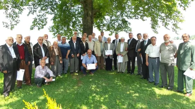 Sapanca'dan Esnafa Teşekkür Belgesi Sapanca'dan Esnafa Teşekkür Belgesi