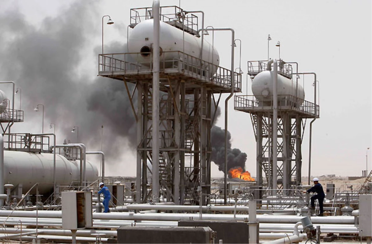 Petrol Şirketleri Irak'tan Personellerini Tahliye Ediyor