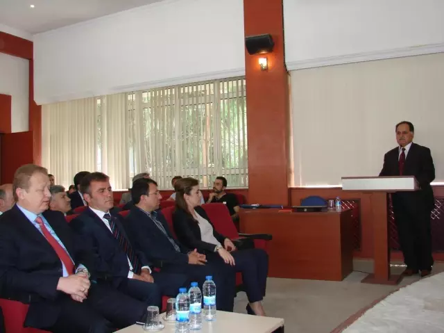 Gümüşhane Müftüsü Aktaş İçin Veda Töreni Düzenlendi Gümüşhane Müftüsü Aktaş İçin Veda Töreni Düzenlendi