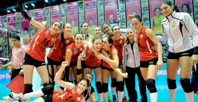 VakıfBank Voleybol Takımı, Guinness Rekorlar Kitabı'na ...