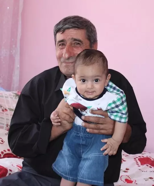 Yuttuğu Sineği Öldürmek İçin Zehir İçti, Ölümden Döndü