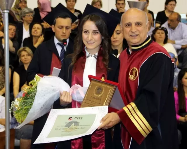 Sağlık Camiasına 170 Yeni Hekim