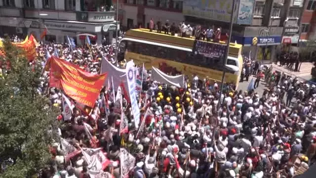 Feyzioğlu: Alevi-Sünni Bir Olsaydı, Gezi ve Soma Olmazdı Feyzioğlu: Alevi-Sünni Bir Olsaydı, Gezi ve Soma Olmazdı