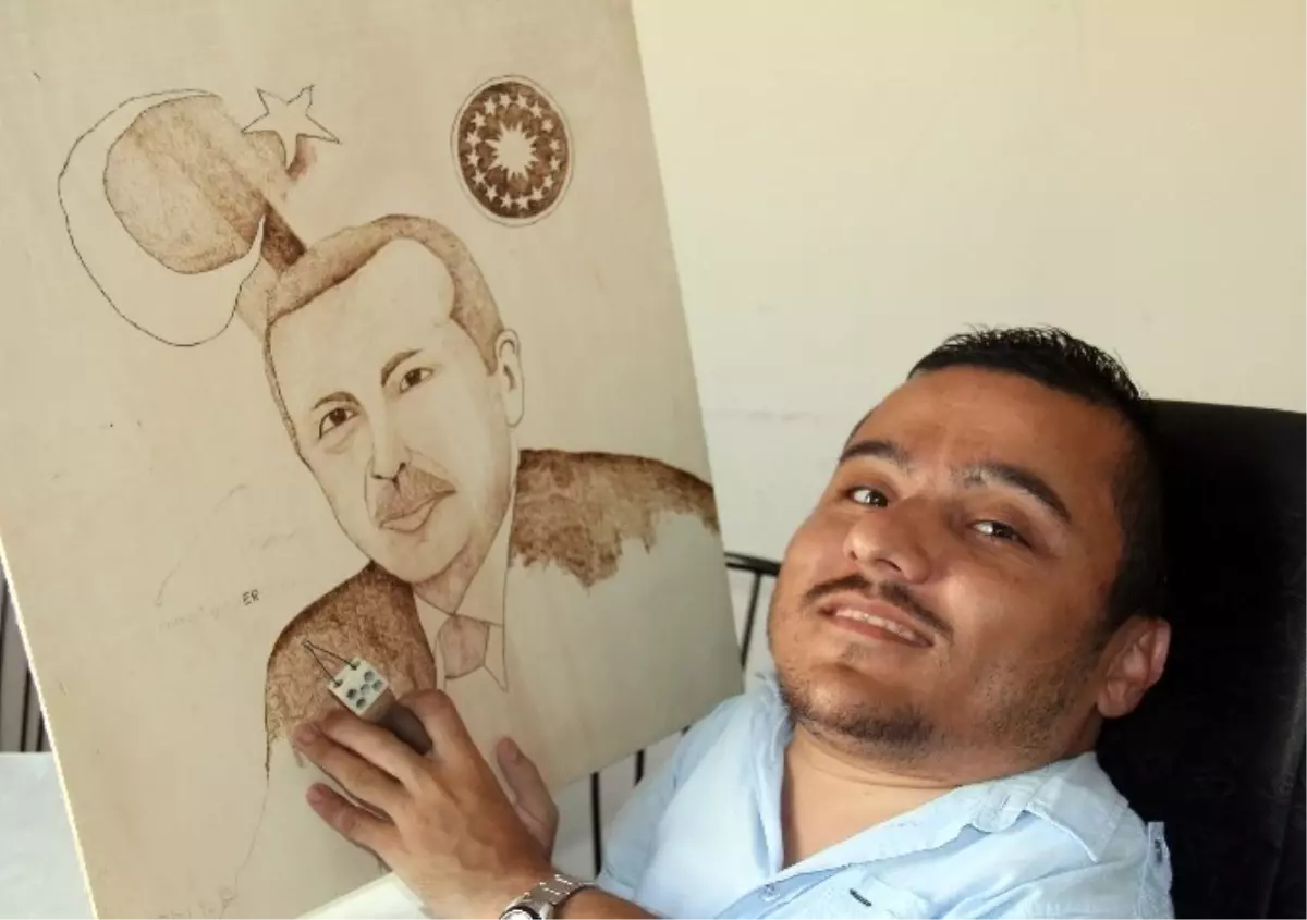 Engelli Ressamın Tek Hayali Yaptığı Resmi Başbakan'a Hediye Etmek