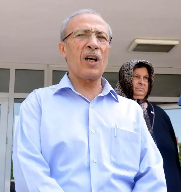 Şehit Babası: Başbakan'a 1 Kilo Kına Göndereceğim Şehit Babası: Başbakan'a 1 Kilo Kına Göndereceğim