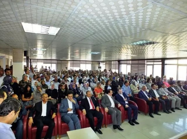 AK Parti İlçe Başkanları Tanıtım Toplantısı Yapıldı AK Parti İlçe Başkanları Tanıtım Toplantısı Yapıldı