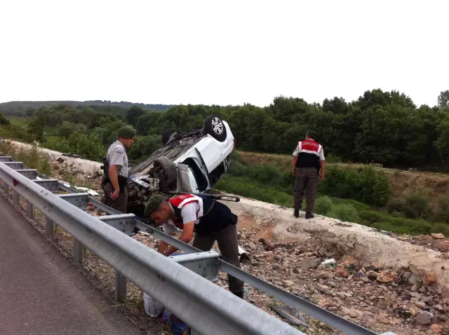 Balıkesir'de Kaza: 1 Ölü, 5 Yaralı - Haberler