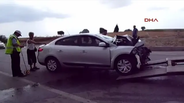 Malkara'da 3 Ayrı Trafik Kazası: 15 Yaralı Malkara'da 3 Ayrı Trafik Kazası: 15 Yaralı