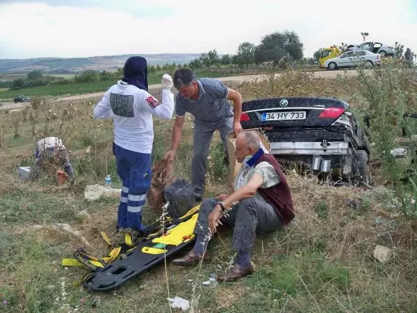 Malkara'da 3 Ayrı Trafik Kazası: 15 Yaralı Malkara'da 3 Ayrı Trafik Kazası: 15 Yaralı