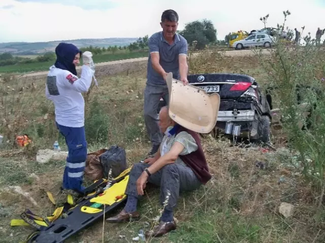 Tekirdağ'da Trafik Kazası: 11 Yaralı Tekirdağ'da Trafik Kazası: 11 Yaralı