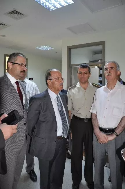 AK Parti'li Milletvekili Güvenç Kazada Yaralandı AK Parti'li Milletvekili Güvenç Kazada Yaralandı