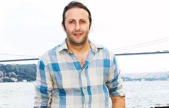 İlker Ayrık Yönetmen Koltuğuna Oturacak İlker Ayrık Yönetmen Koltuğuna Oturacak