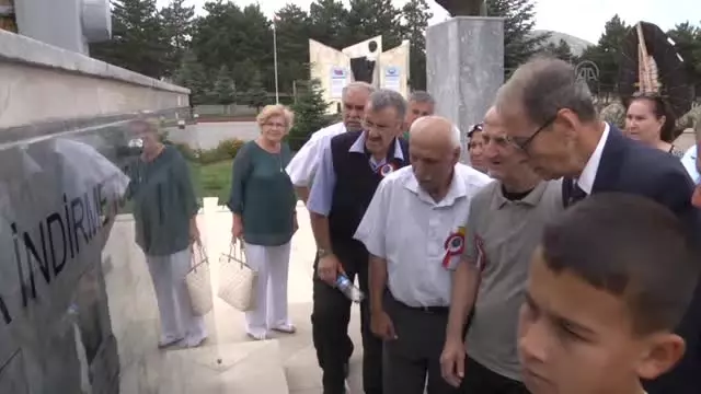 Kıbrıs gazileri 40 yıl sonra buluştu -