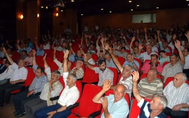 Aydınlı Arıcılar Kongreye Gitti, Hayıt Balına İlk Defa Taban Fiyatı Belirlendi