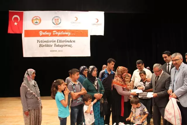 Adanalı Yetimler Bayram Öncesi Sevindirildi
