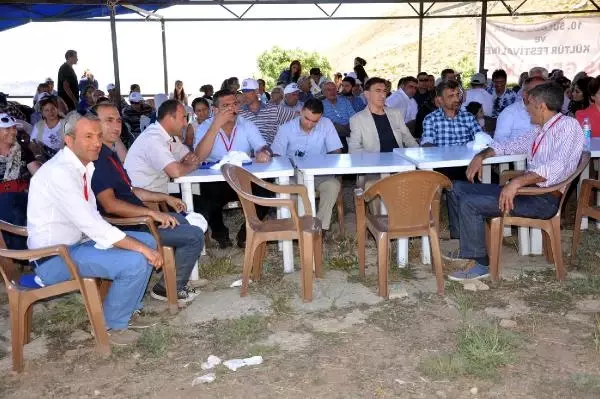 CHP'li Sarı: Arınç'ı Ciddiye Almıyorum
