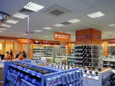 Teknosa Bursa Daki 7 Magazasini Acti Ekonomi