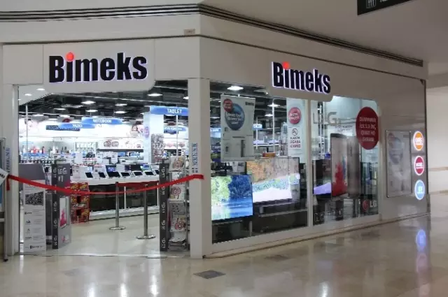 Bimeks'in İçerenköy'deki Mağazası Büyütülerek Yenilendi