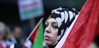 New York'ta İsrail'in Gazze'ye Saldırıları Protesto Edildi