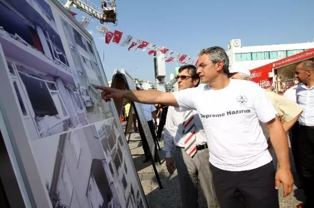 Karşıyaka 17 Ağustos'u Unutmadı Karşıyaka 17 Ağustos'u Unutmadı