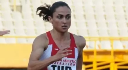 Özlem Kaya Finalde Özlem Kaya Finalde