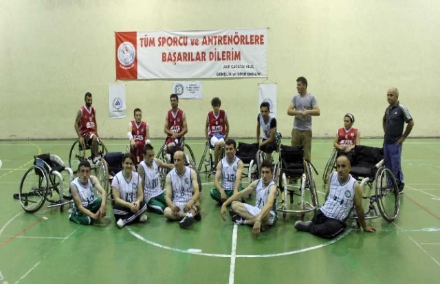 Engelli Oyuncular, Maçta Yönetimi Protesto Etti - Samsun