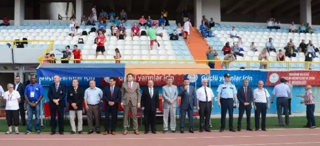 Trabzon'da Avrupa İşitme Engelli Gençler Atletizm Şampiyonası Başladı Trabzon'da Avrupa İşitme Engelli Gençler Atletizm Şampiyonası Başladı