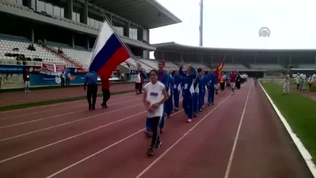 Trabzon'da İşitme Engelliler Şampiyonası Başladı Trabzon'da İşitme Engelliler Şampiyonası Başladı