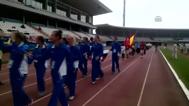 Trabzon'da İşitme Engelliler Şampiyonası Başladı Trabzon'da İşitme Engelliler Şampiyonası Başladı