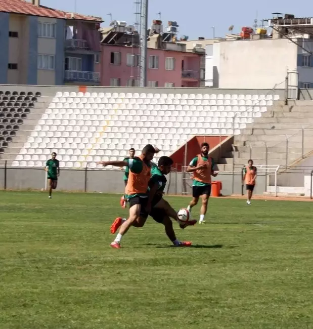 Aydınspor 1923, Kadroda Revizyona Gidiyor