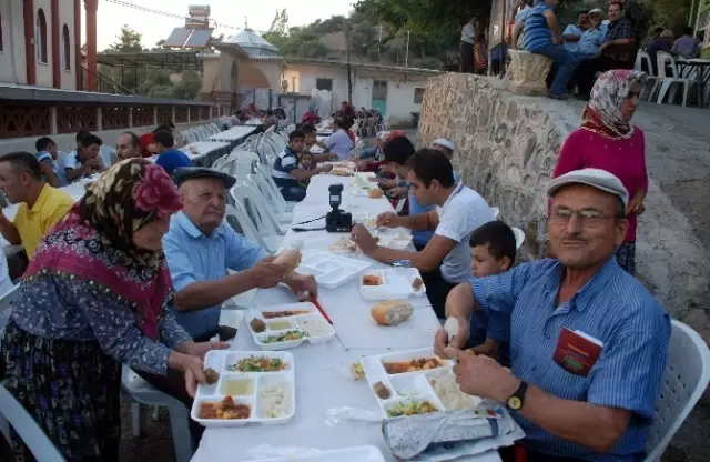 Gözpınar Şehitleri Dualarla Anıldı