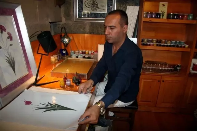 Renklerden Doğan Sanat 'Ebru' Renklerden Doğan Sanat 'Ebru'