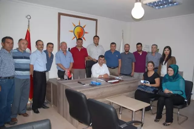 AK Parti Emirdağ İlçe Teşkilatı Yönetimi İlk Toplantısını Yaptı AK Parti Emirdağ İlçe Teşkilatı Yönetimi İlk Toplantısını Yaptı