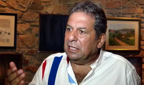 Erman Toroğlu: Biri Volkan'ı Durdursun Erman Toroğlu: Biri Volkan'ı Durdursun