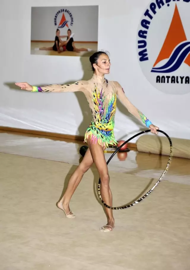 Ritmik Jimnastik Dünya Şampiyonası'na Doğru Ritmik Jimnastik Dünya Şampiyonası'na Doğru