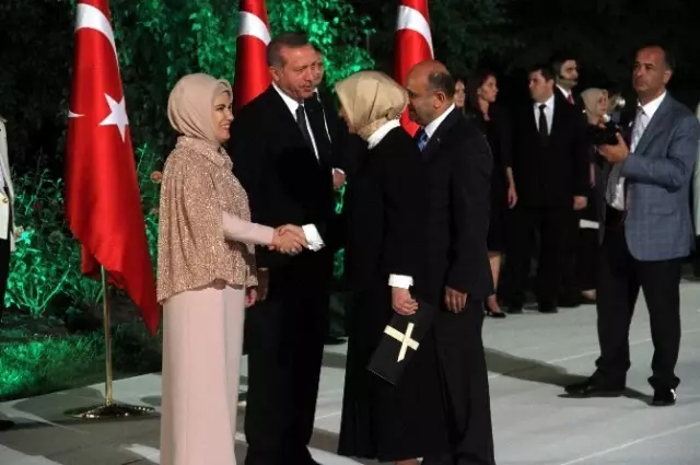 Cumhurbaşkanı Erdoğan Başkomutan Sıfatıyla İlk Resepsiyonunu Verdi