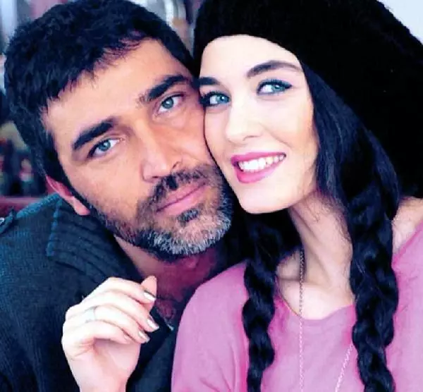 Aslıhan Güner 1 Yıl Sonra Anlattı: Nikah Masasına Oturunca Kendime Geldim