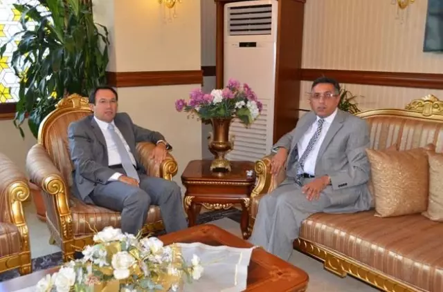 Cumhuriyet Başsavcısı Hüsnü Aldemir'den Vali Akdemir'e Ziyaret Cumhuriyet Başsavcısı Hüsnü Aldemir'den Vali Akdemir'e Ziyaret